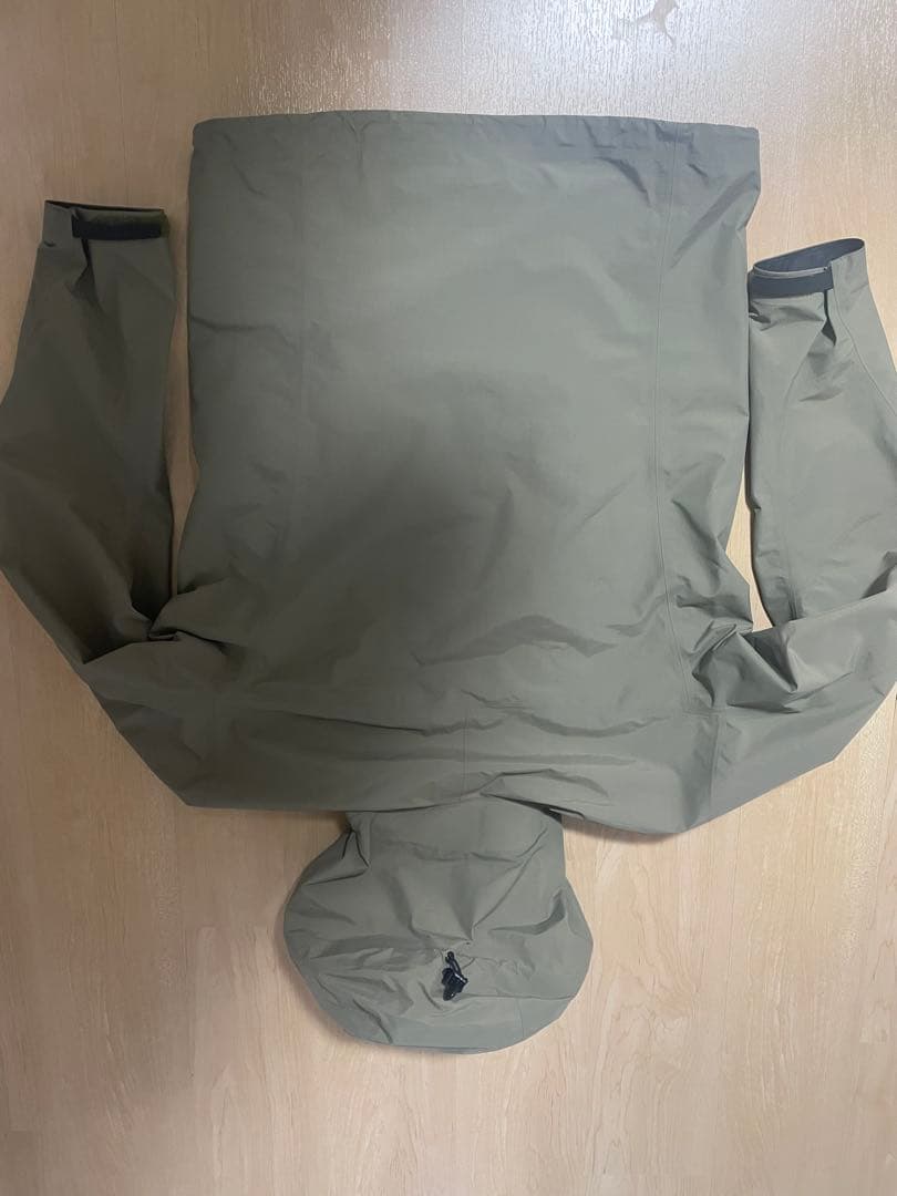 ARC'TERYX SLカーキオリーブ マウンテンパーカー