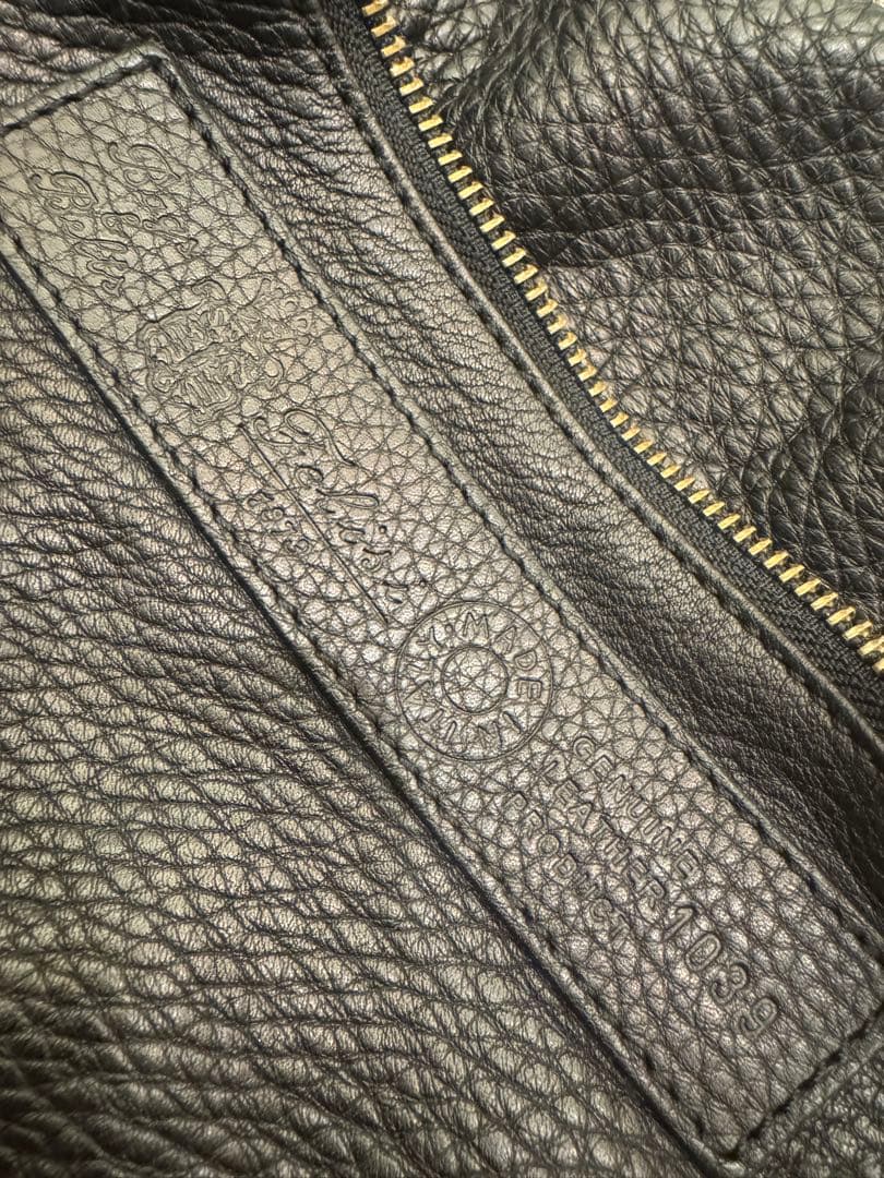 Felisi レザー ボディバッグ ファニーパック 黒