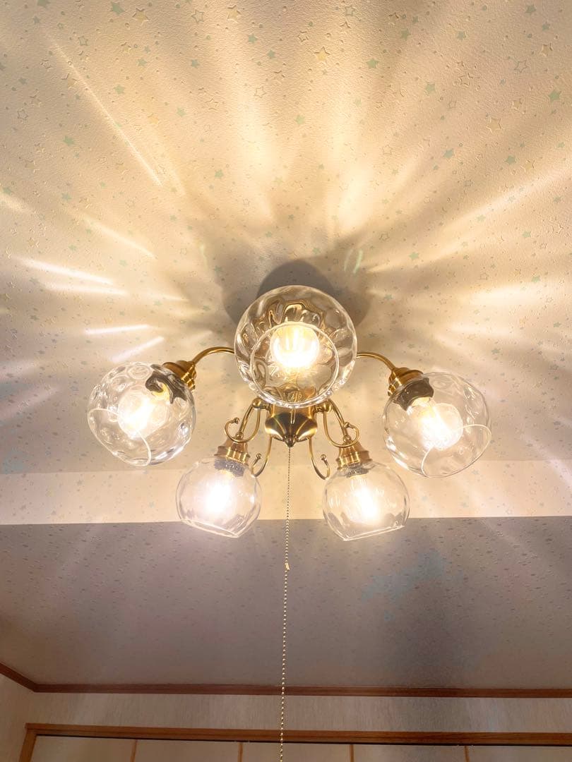 【ほぼ未使用】クリアガラス5灯シャンデリア(調光調色LEDライト＆リモコン付き)
