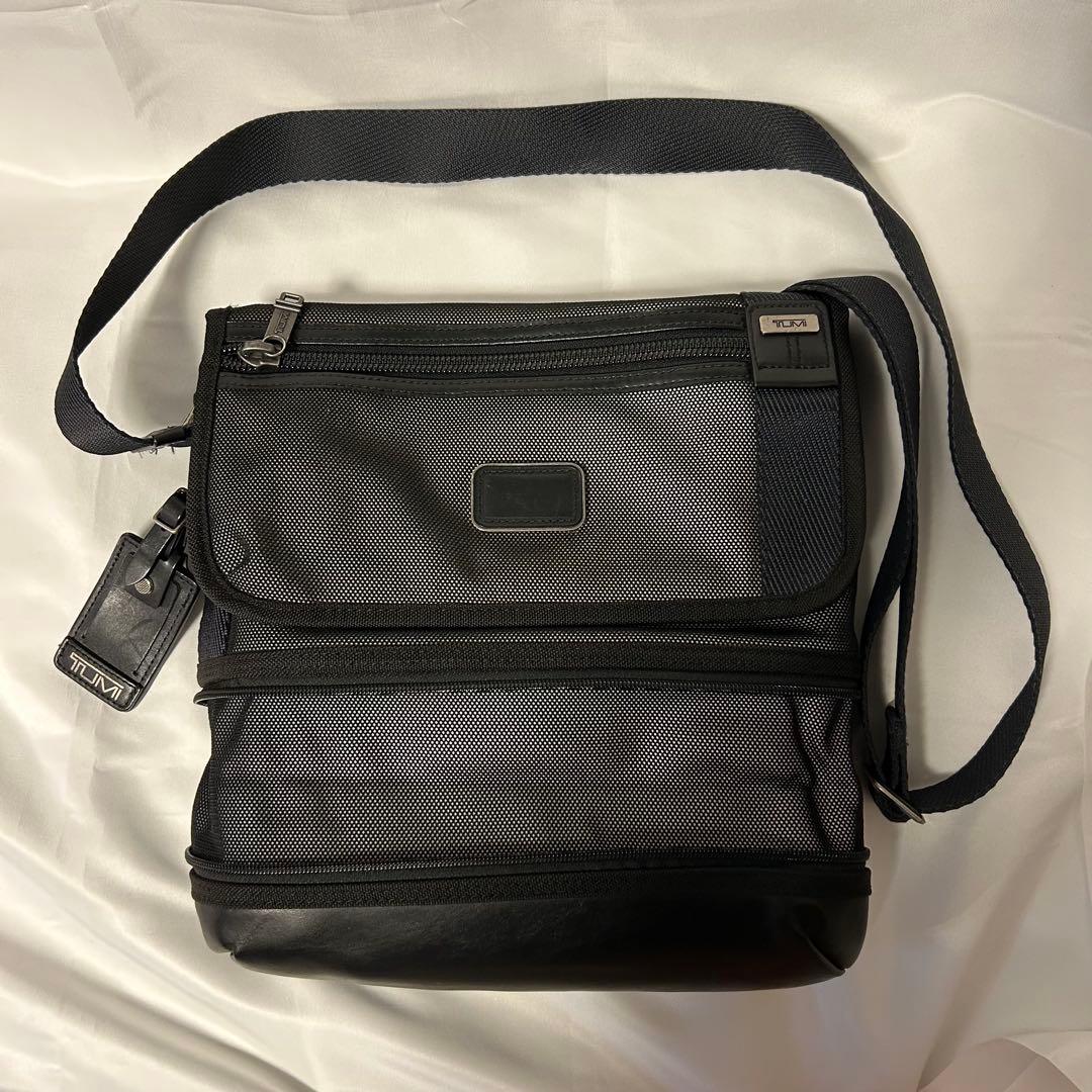 【美品】TUMI トゥミALPHA BRAVO クロスボディ223371RS2
