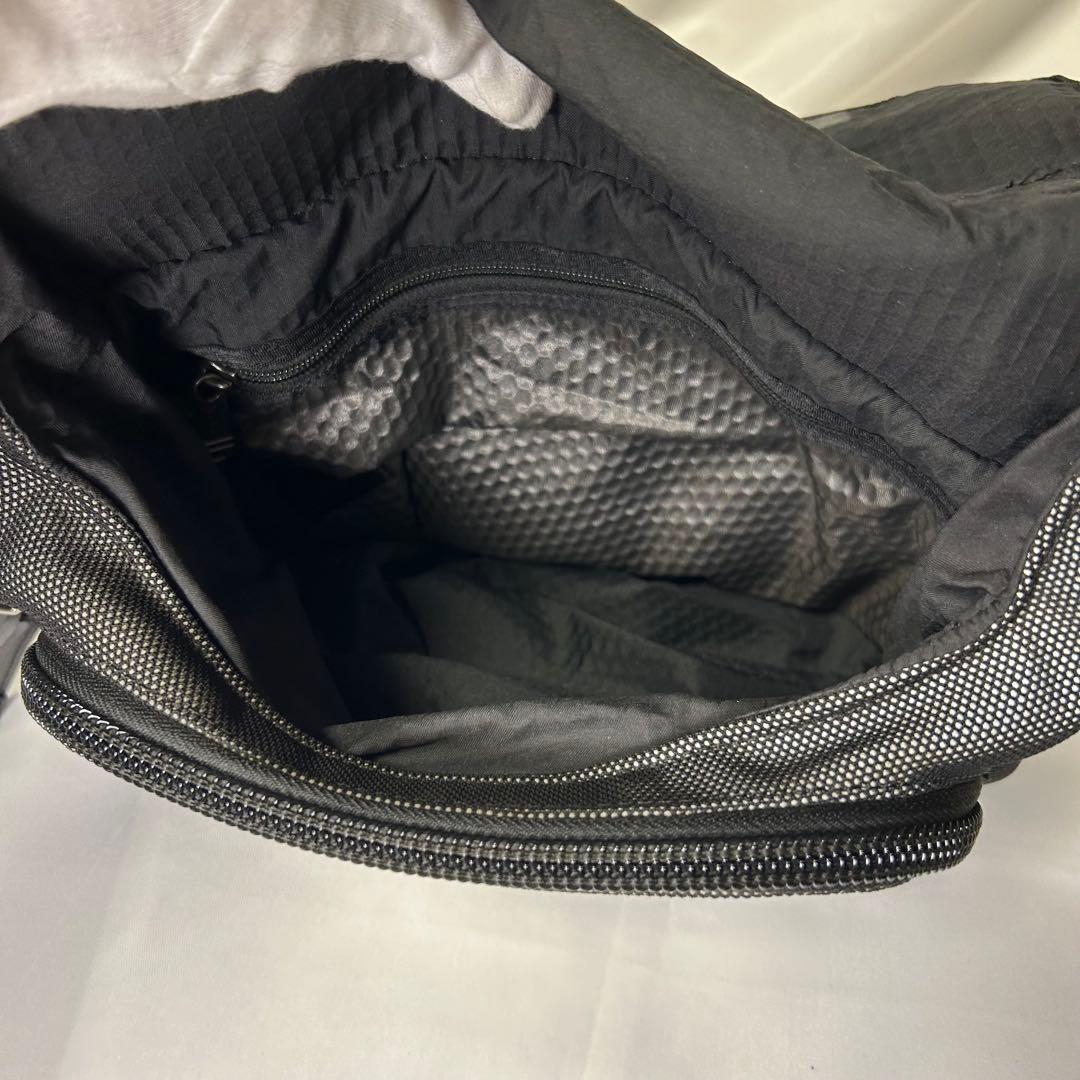 【美品】TUMI トゥミALPHA BRAVO クロスボディ223371RS2