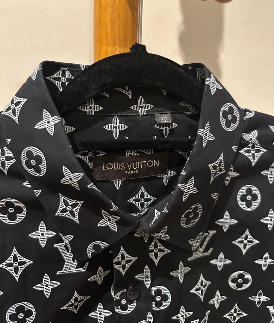 【美品】LOUIS VUITTON 男女兼用ロゴパターン 長袖シャツ XL