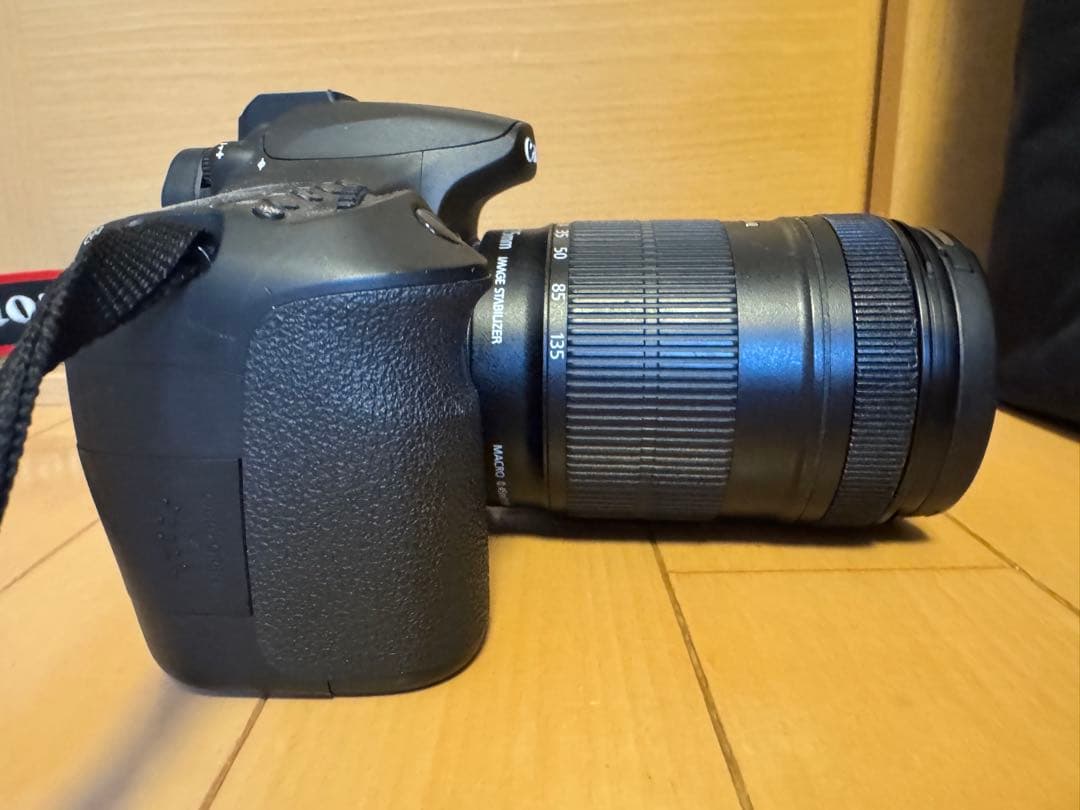 Canon EOS 60D EF-S 18-135 ISレンズセット