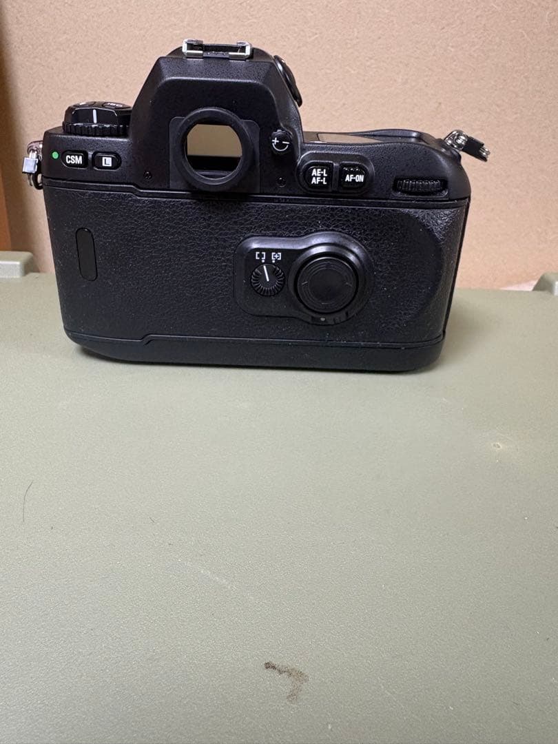 Nikon F100 フィルム一眼レフカメラ　完動品　極美品
