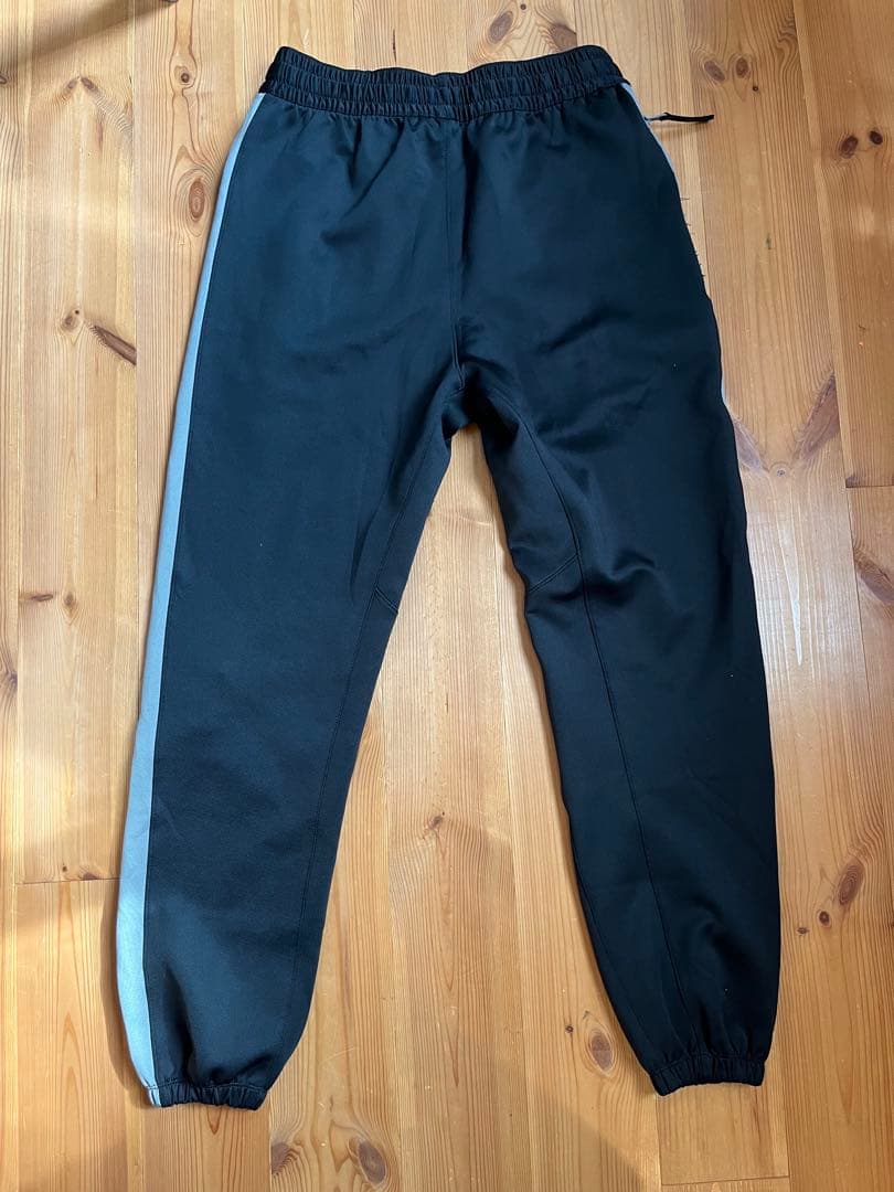 み*8様 Nike Brooklyn Nets トレーニングパンツ ブラック