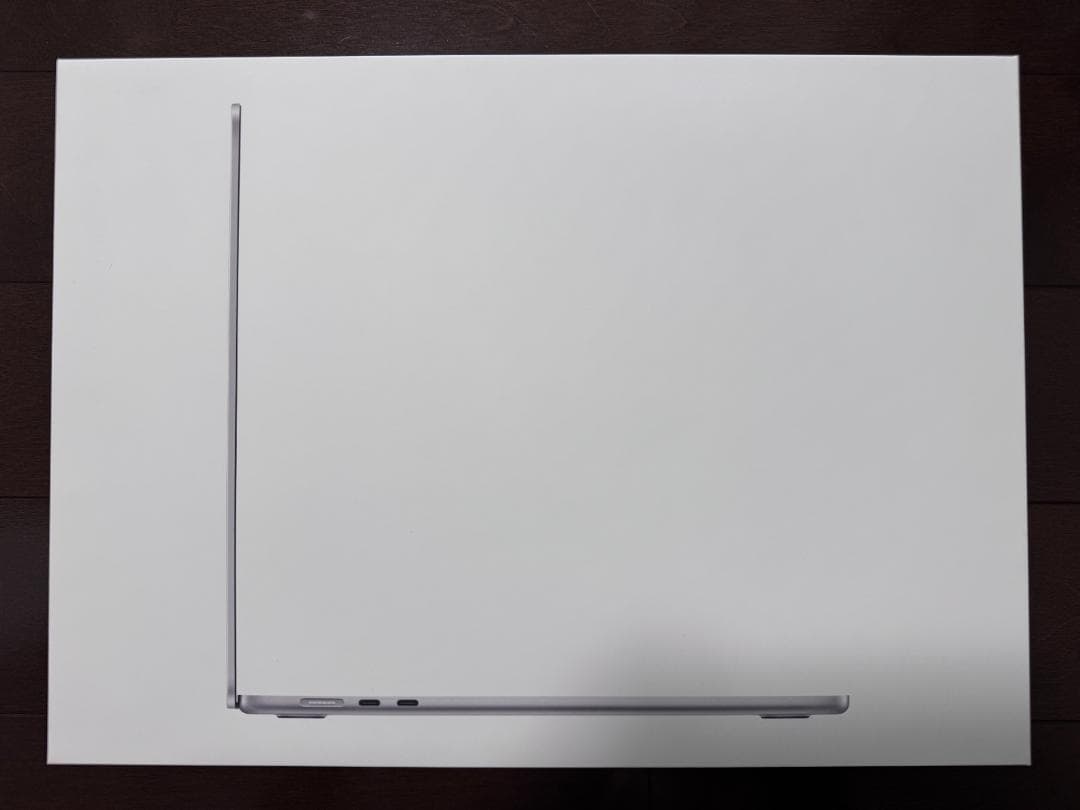 【との】MacBook Air 15.3インチ 16GB 512GB
