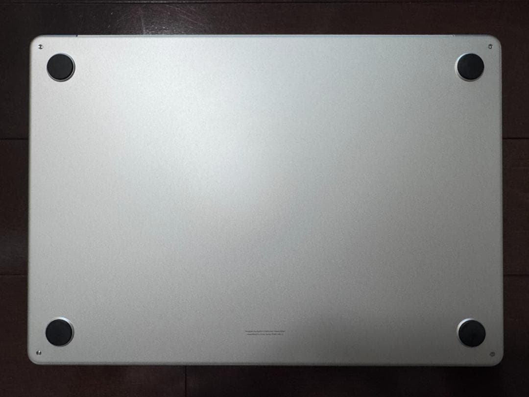 【との】MacBook Air 15.3インチ 16GB 512GB