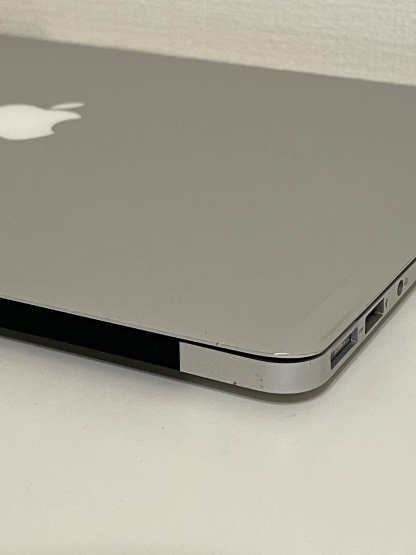 【充電器付動作品】MacBook Air 2013 13インチ 本体＋カバー