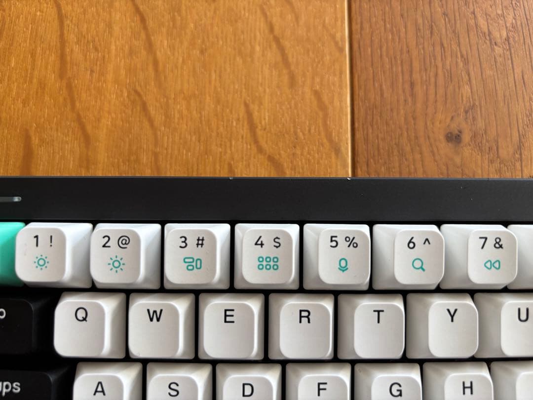 廃盤品 Nuphy Halo65 メカニカルキーボード