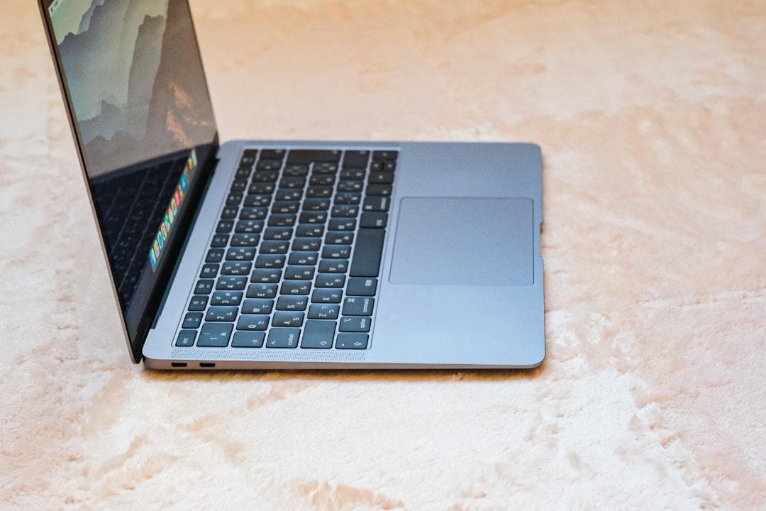 MacBook Air (Retina 13inch 2018モデル) 【美品】