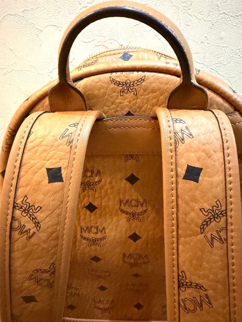 MCM Starkサイドスタッズ　リュック　バックパック　Ｓサイズ
