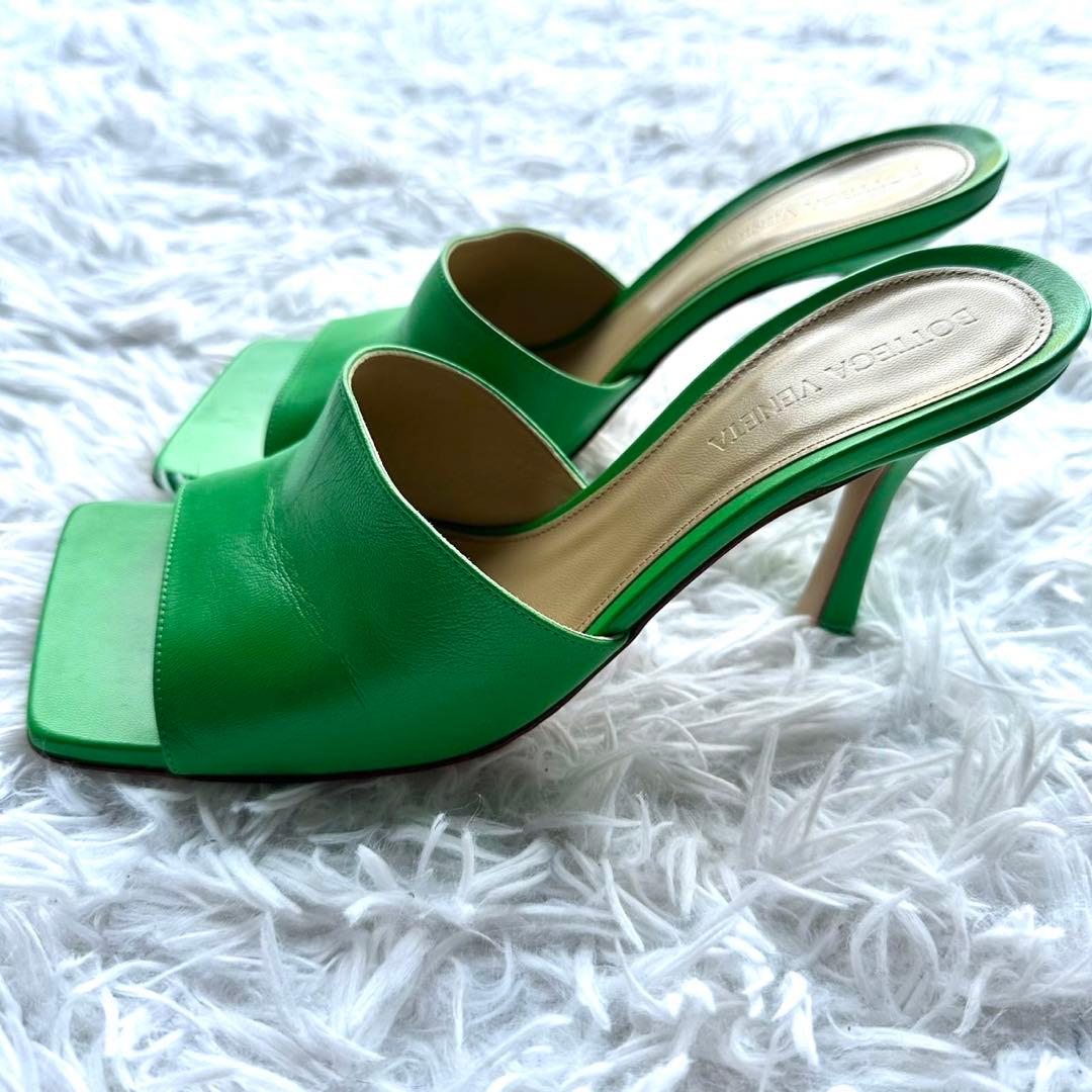 BOTTEGA VENETA サンダル 37 ミュール ラムスキン グリーン