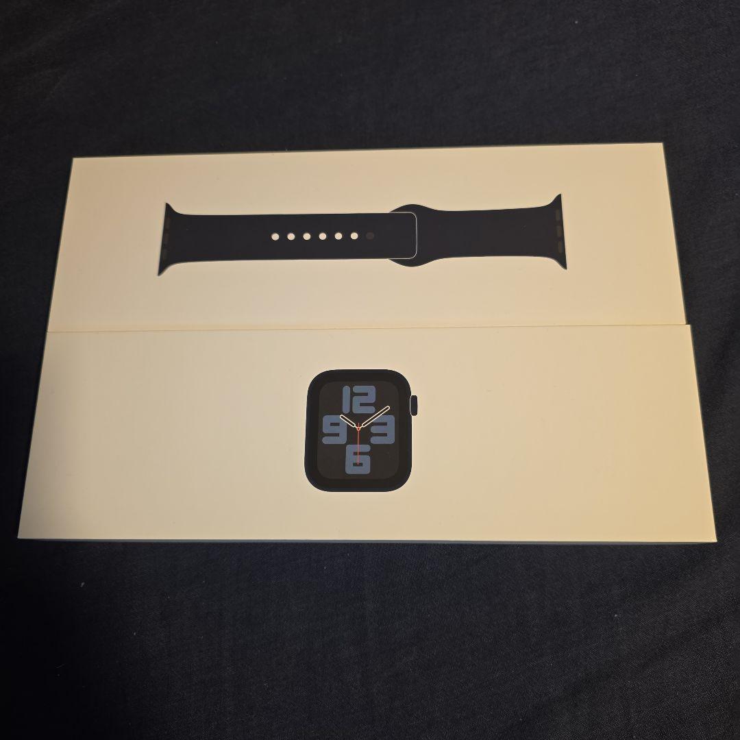 iPhone 15 Pro ブラックチタニウム + AppleWatch se2