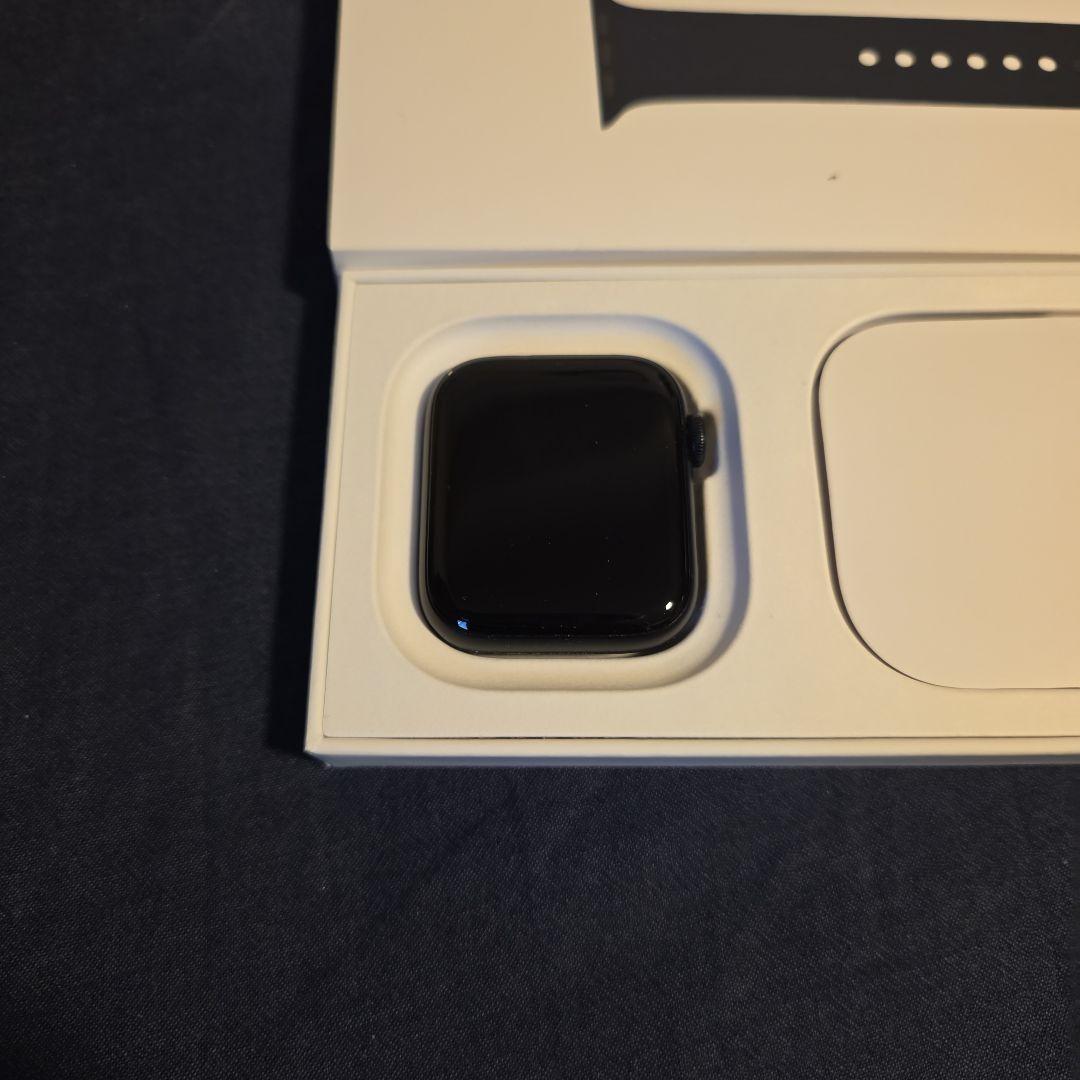 iPhone 15 Pro ブラックチタニウム + AppleWatch se2