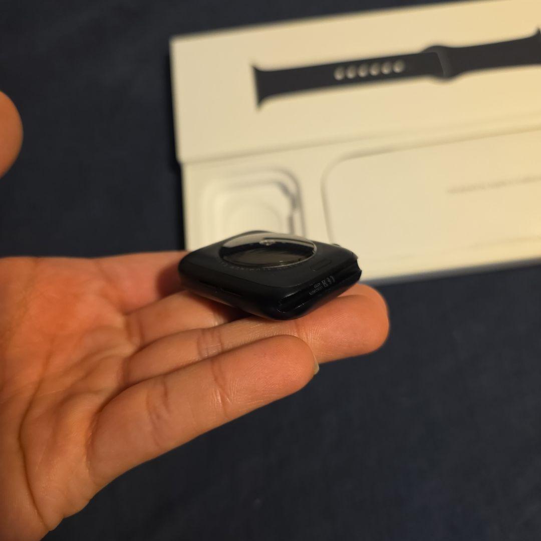 iPhone 15 Pro ブラックチタニウム + AppleWatch se2