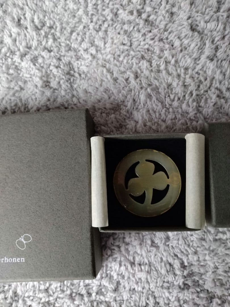 ミナペルホネン　コサージュとブローチのセット　misty flower