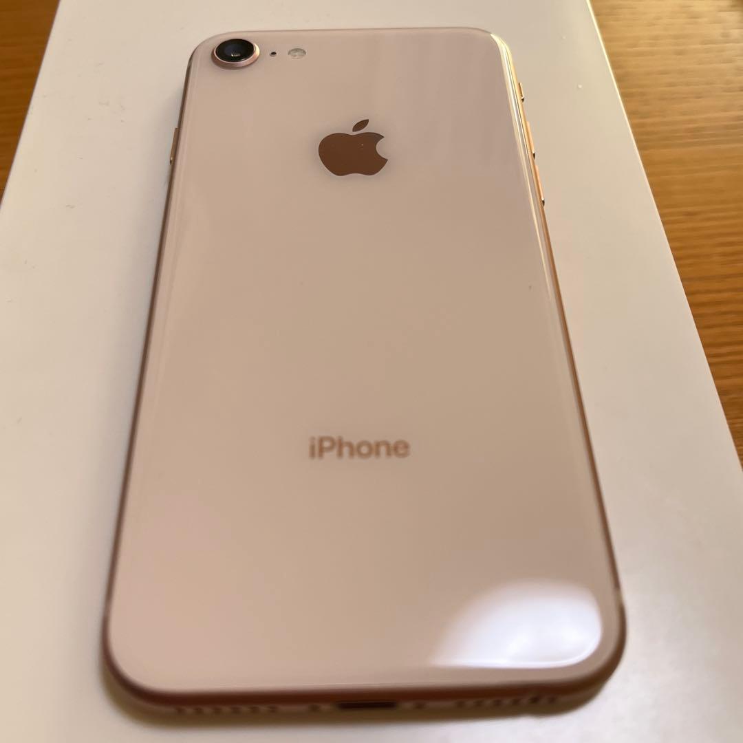 スマートフォン本体 iPhone8 64GB