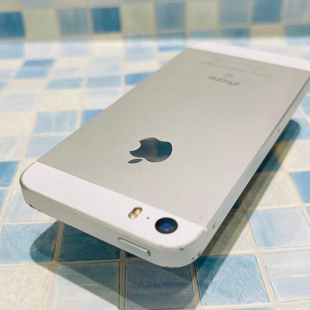 SIMフリー iPhoneSE 64GB シルバー 電池新品