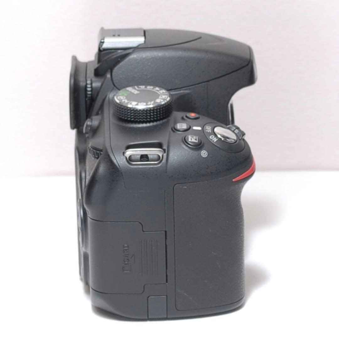 美品✨スポーツ観戦におすすめ✨Nikon D3200✨ダブルレンズ✨ニコン