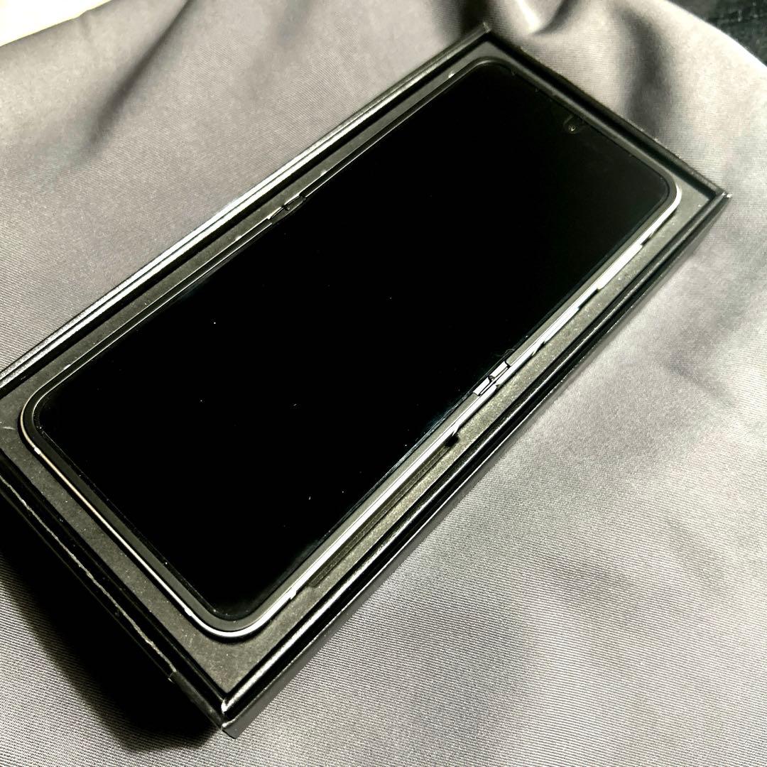 moguro Samsung Galaxy Z Flip6 ホワイト