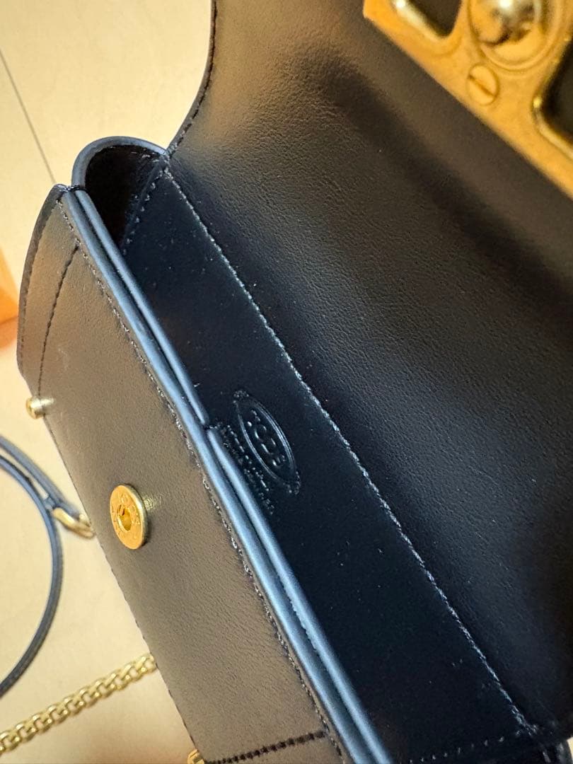【美品】Tods トッズ タイムレス ミニポーチ ブラック