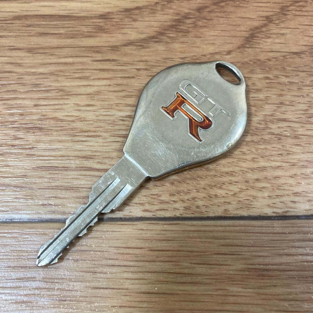 車鍵　車キー　日産 スカイライン GT-R 純正キー