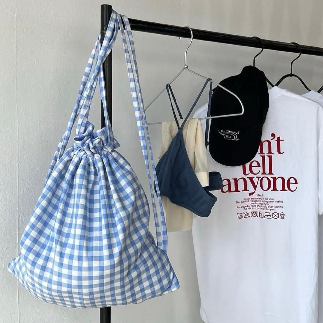 f*a様 yurika akutsu ユリカアクツ ワンアパ 水色チェックリュッ