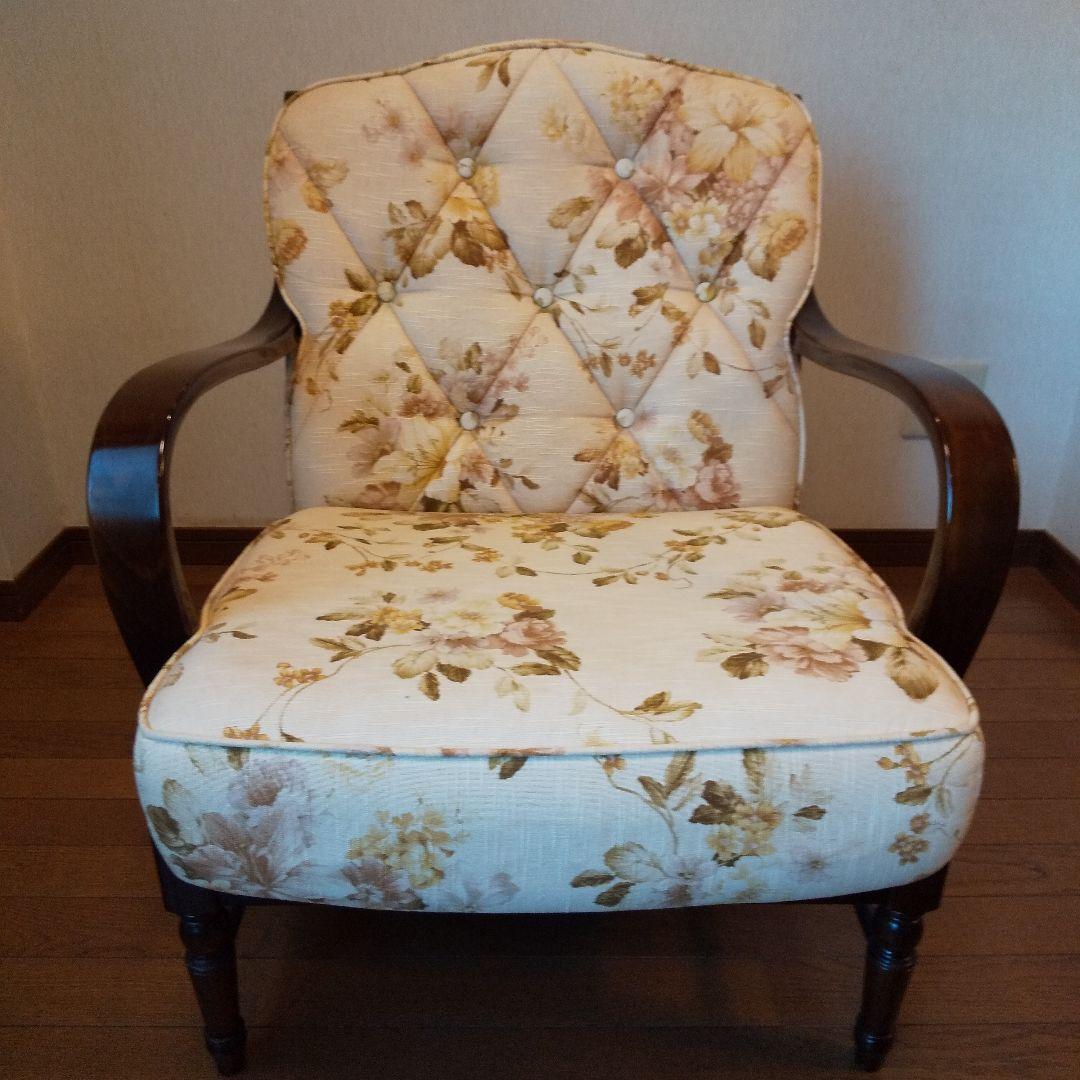 カリモク ソファ ①