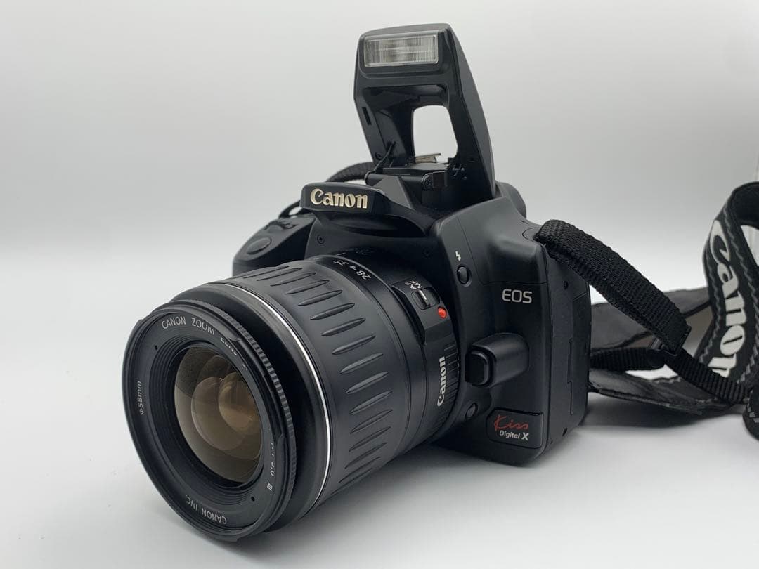 Canon EOS Kiss Digital X デジタル一眼レフカメラレンズ付