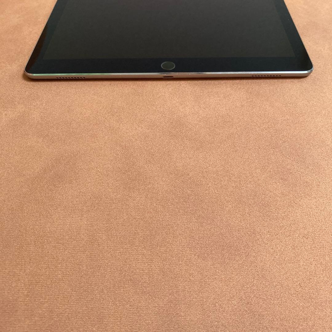 242 iPad Pro2 第2世代 64GB 12.9インチ SIMフリー☆