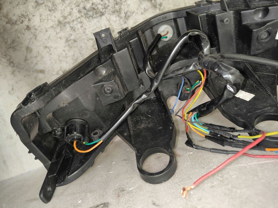 4型前期後期 シグナスX 用 社外テールランプ 要配線加工