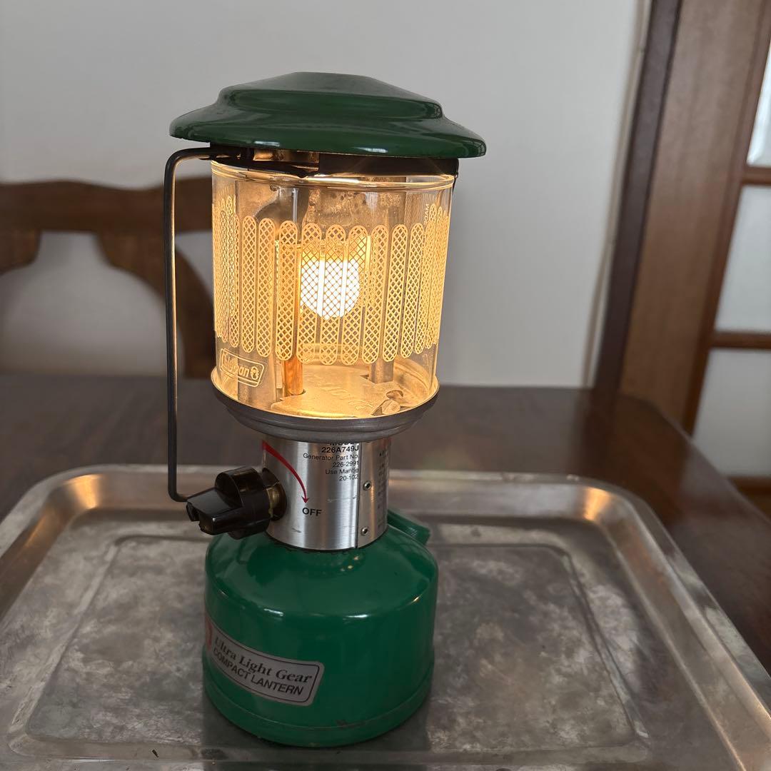 ライト・ランタン Coleman Ultra Light 226 lantern