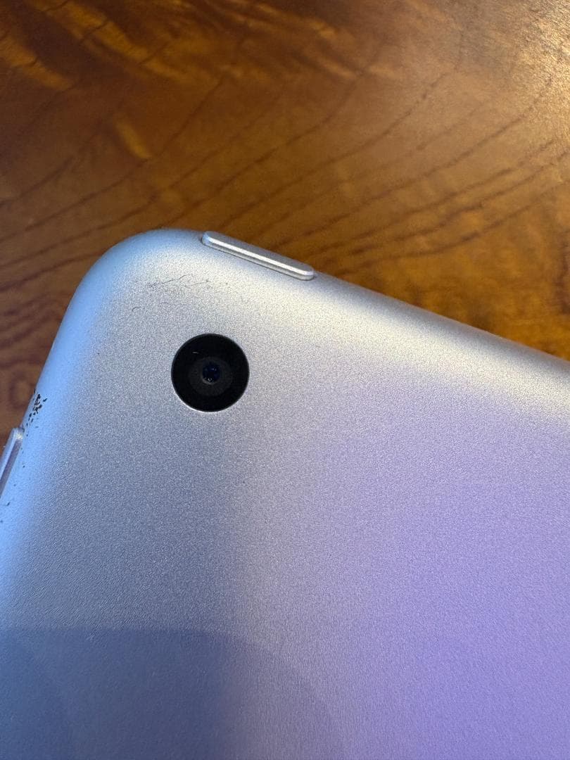 Apple iPad (第9世代) 64GBシルバー本体