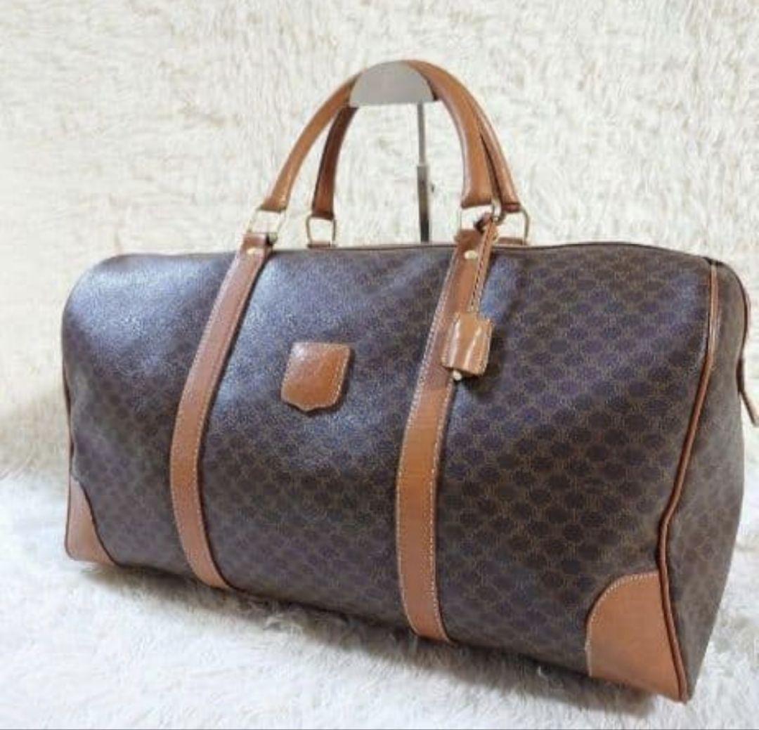 セリーヌ トリオンフ ボストンマカダム レザー ゴールド 南京錠 大容量