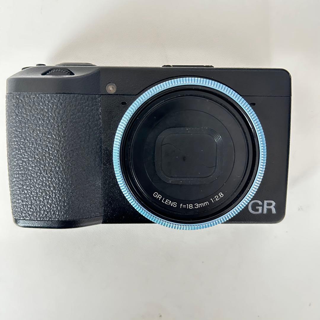 RICOH GR IIIコンパクトデジタルカメラ　撮影数3,565枚　ジャンク