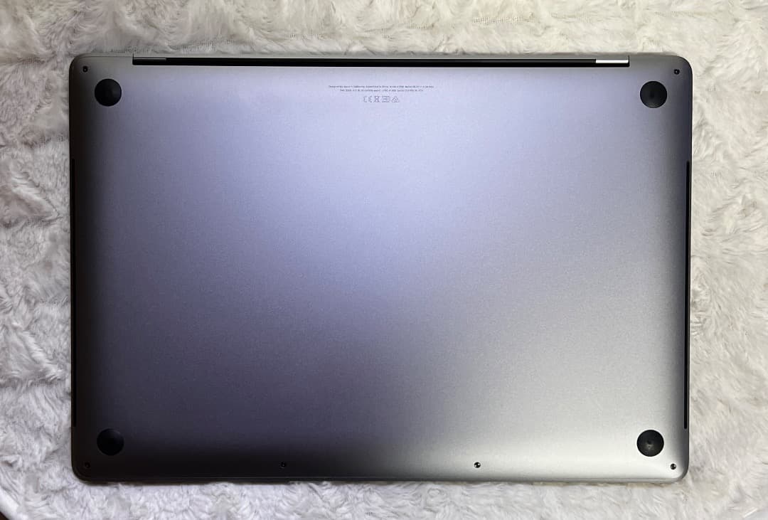 ダブルOS〜MacBook Pro 15-2019【CS6 / Office 】