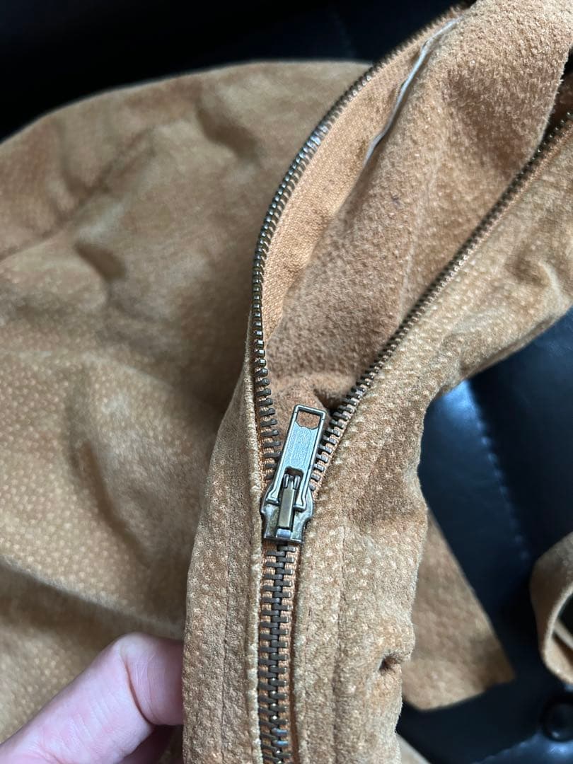 ワールズエンド クラシックス レザーバナナバッグ