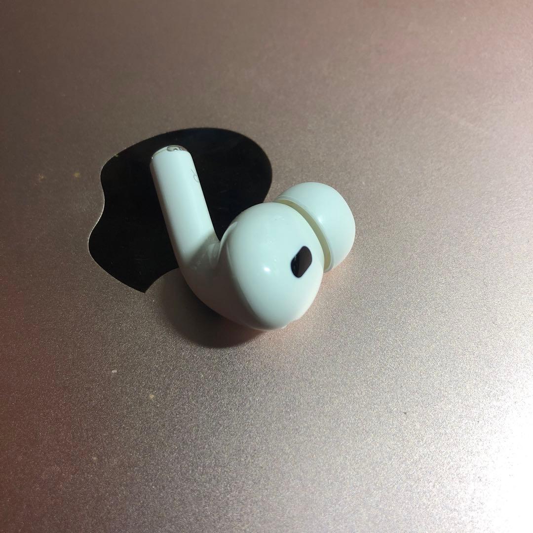 Apple AirPods Pro 第2世代　typeC 右耳　右側　右
