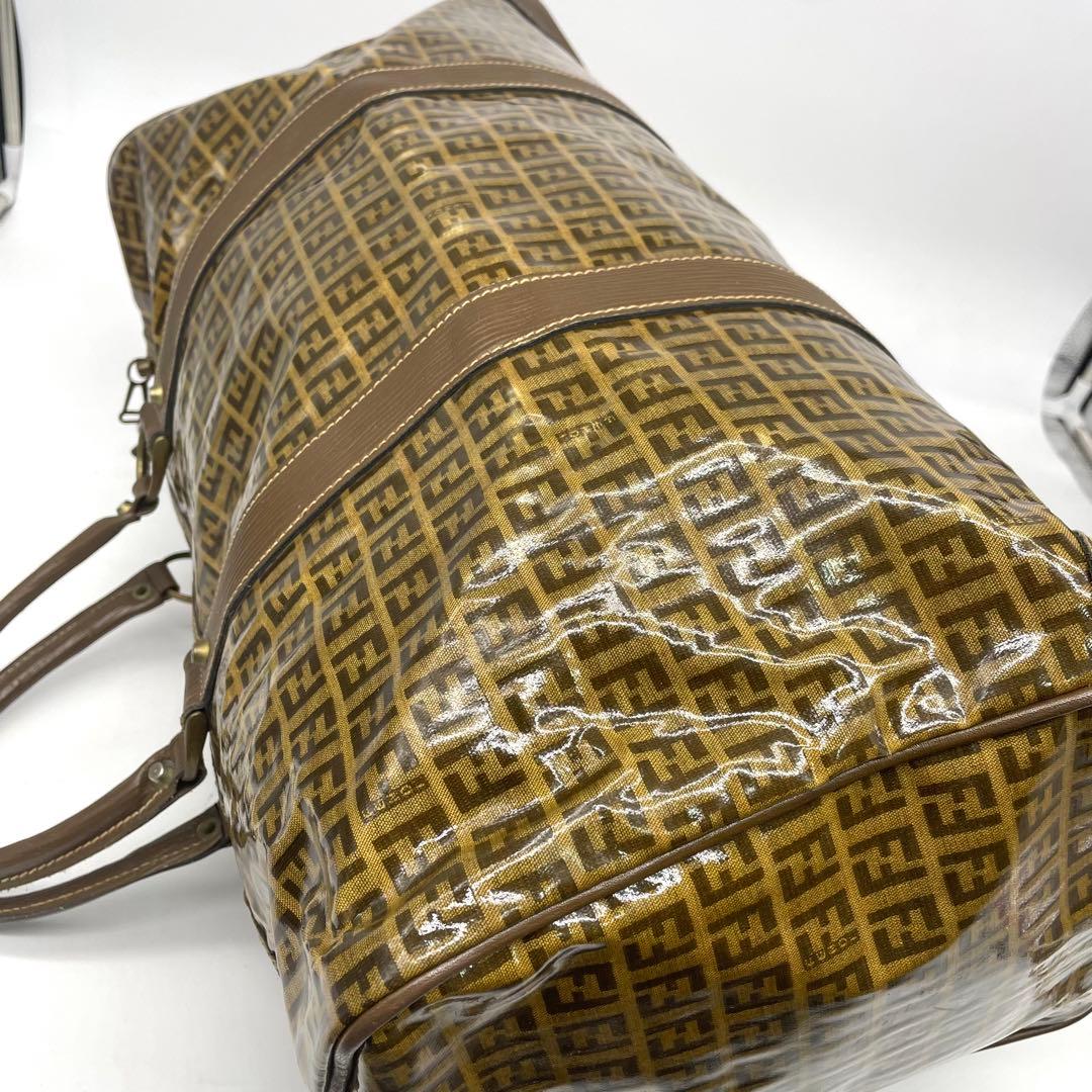 美品✨フェンディ ボストンバッグ ズッカ柄 FFトラベル 大容量 エナメル