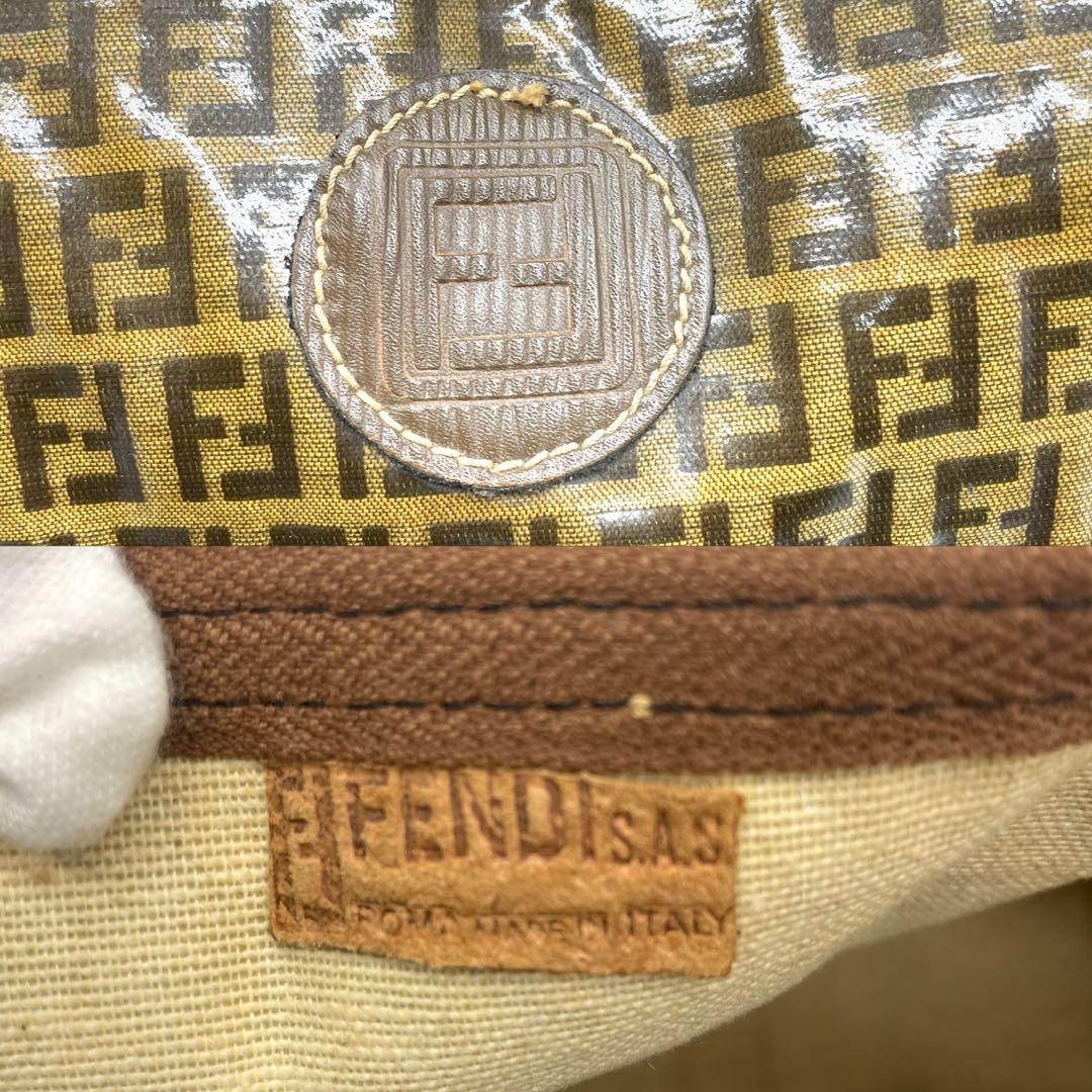 美品✨フェンディ ボストンバッグ ズッカ柄 FFトラベル 大容量 エナメル