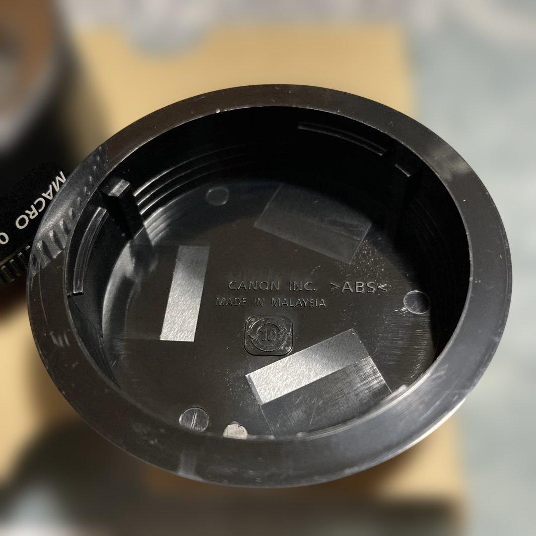 おまけ付き　Canon EF 40mm f/2.8 STM レンズ