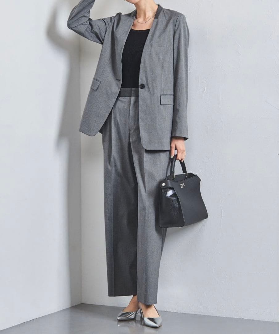 美品ユナイテッドアローズRIOPELE ノーカラー ジャケット&ストレートパンツ