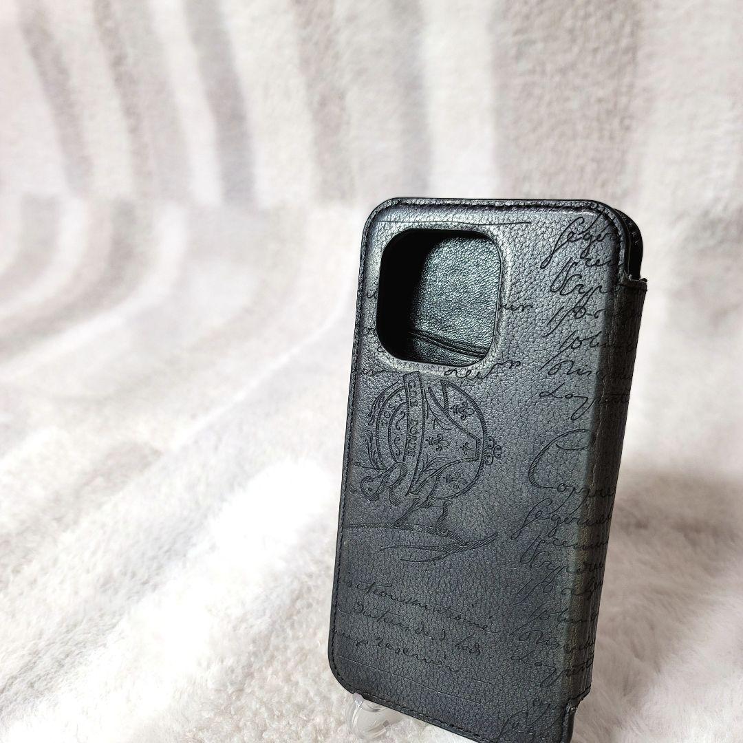 Berluti ベルルッティ iPhone15pro用 手帳型ケース