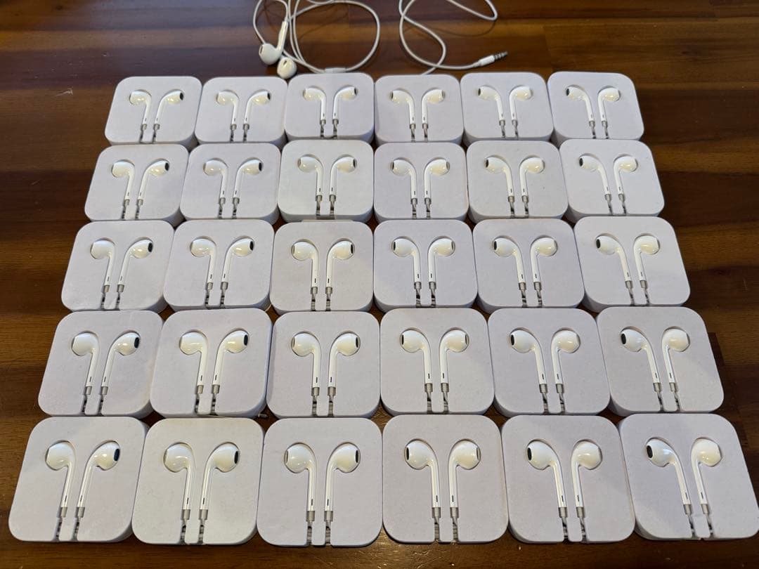 Apple純正　有線イヤホン 30個　※ボリューム操作ナシ