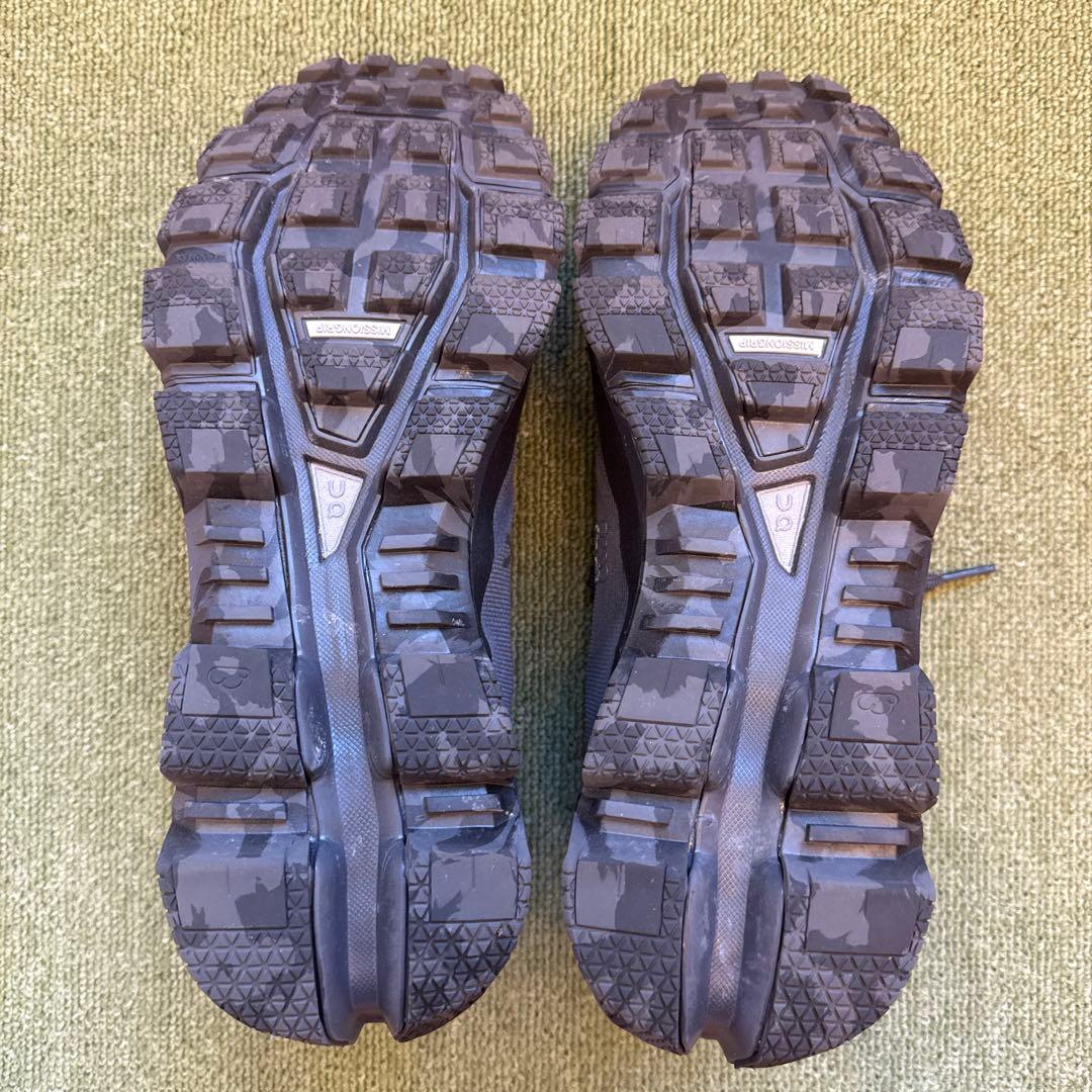 raskkmさん専用 on LOEWE クラウドベンチャー2.0 28センチ