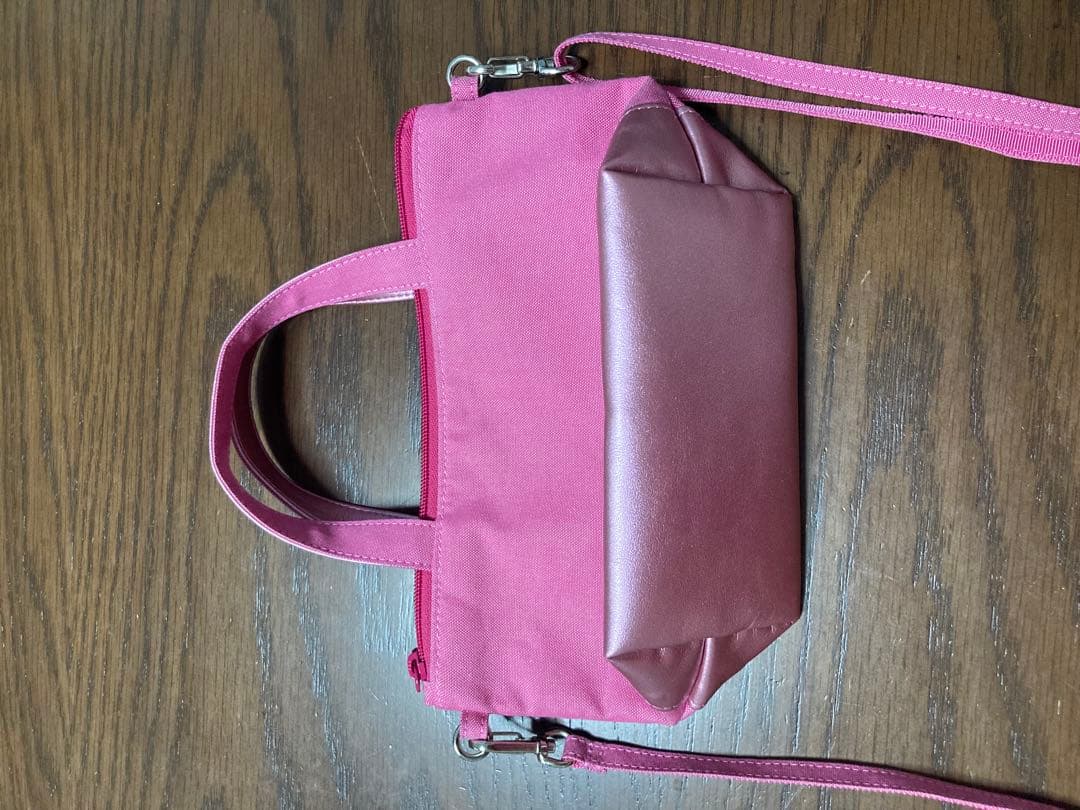 【極美品】　ファミリア　VIP限定　カスタム　ピンクデニム　ミニバック