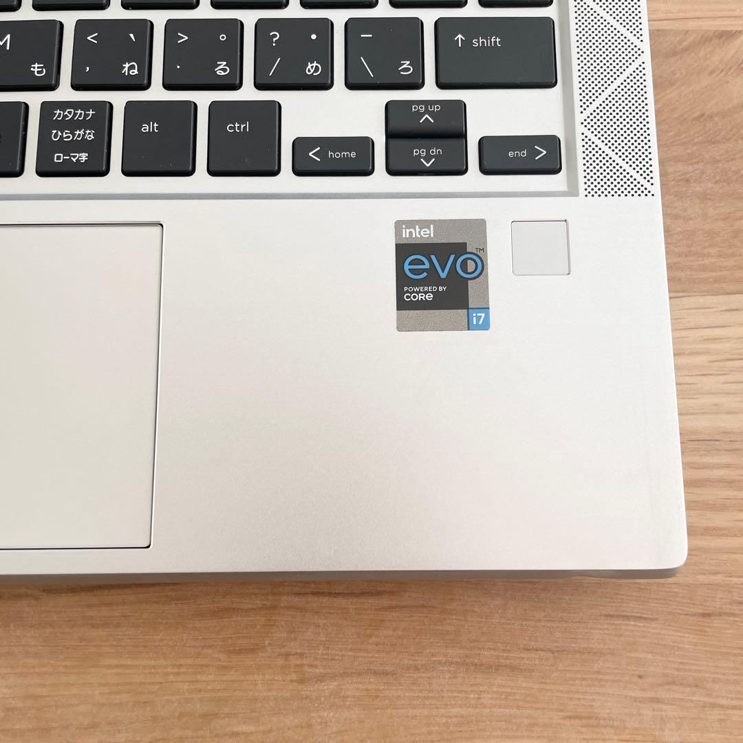 【準美品】HP EliteBook i7 2023年製 メモリ16 SSD512