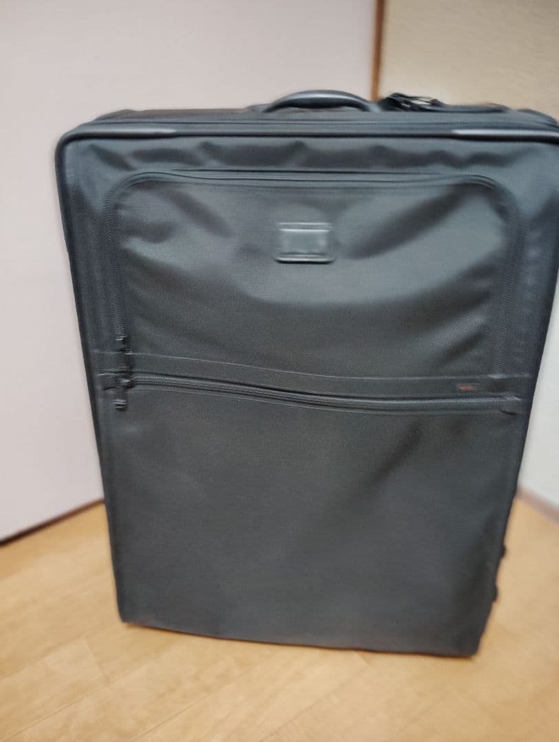 トゥミ キャリーバッグ　スーツケース　ビジネス　出張　22026 81L 大容量