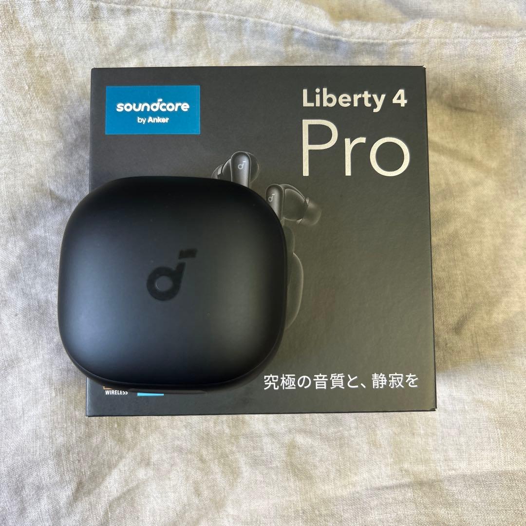 soundcore Liberty 4 Pro ワイヤレスイヤホン ケース付き