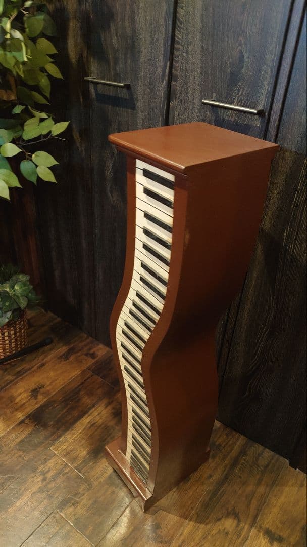 ピアノ鍵盤デザイン ラック16日まで千円引き